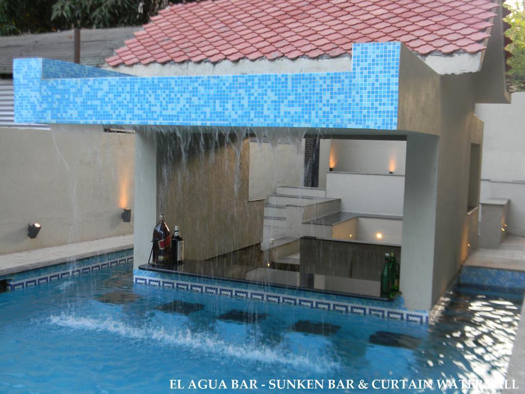Resort De Crossroads Калангуте Екстериор снимка