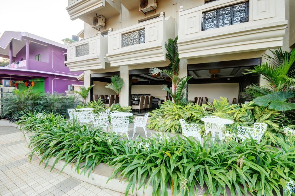 Resort De Crossroads Калангуте Екстериор снимка
