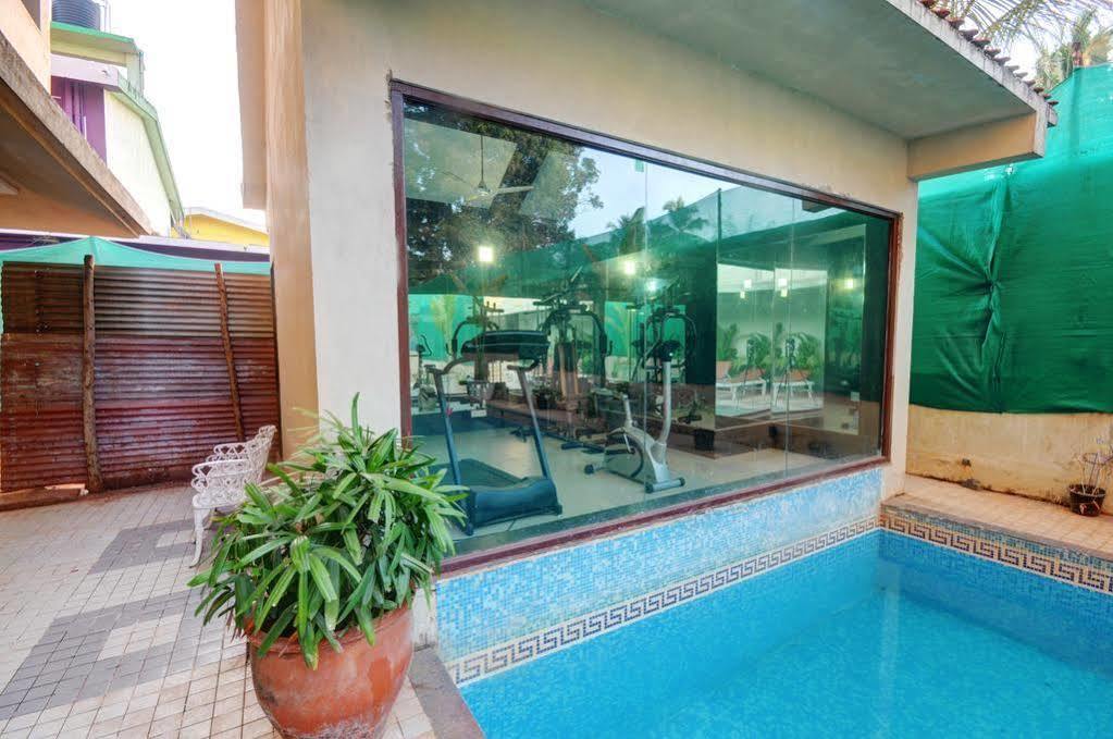 Resort De Crossroads Калангуте Екстериор снимка